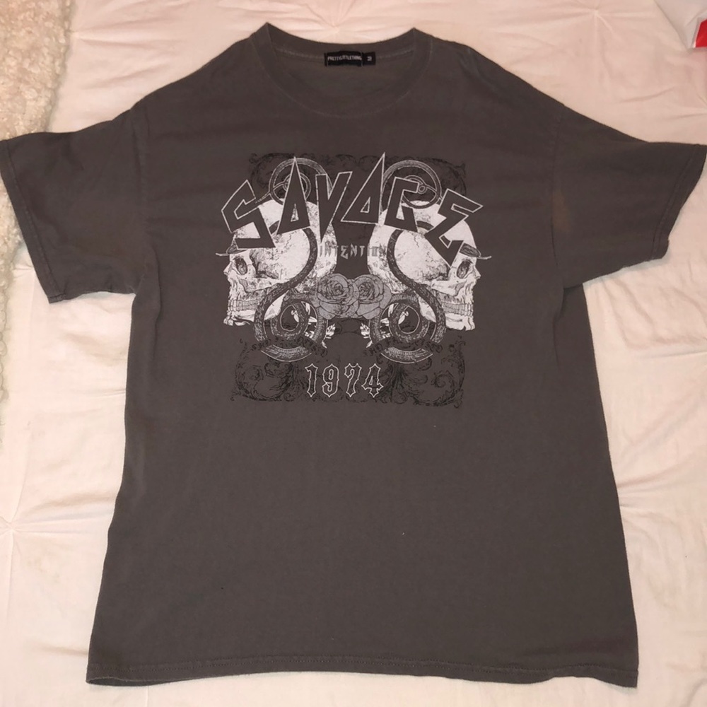PLT PrettyLittleThing Savage Grey Graphic Band Tee